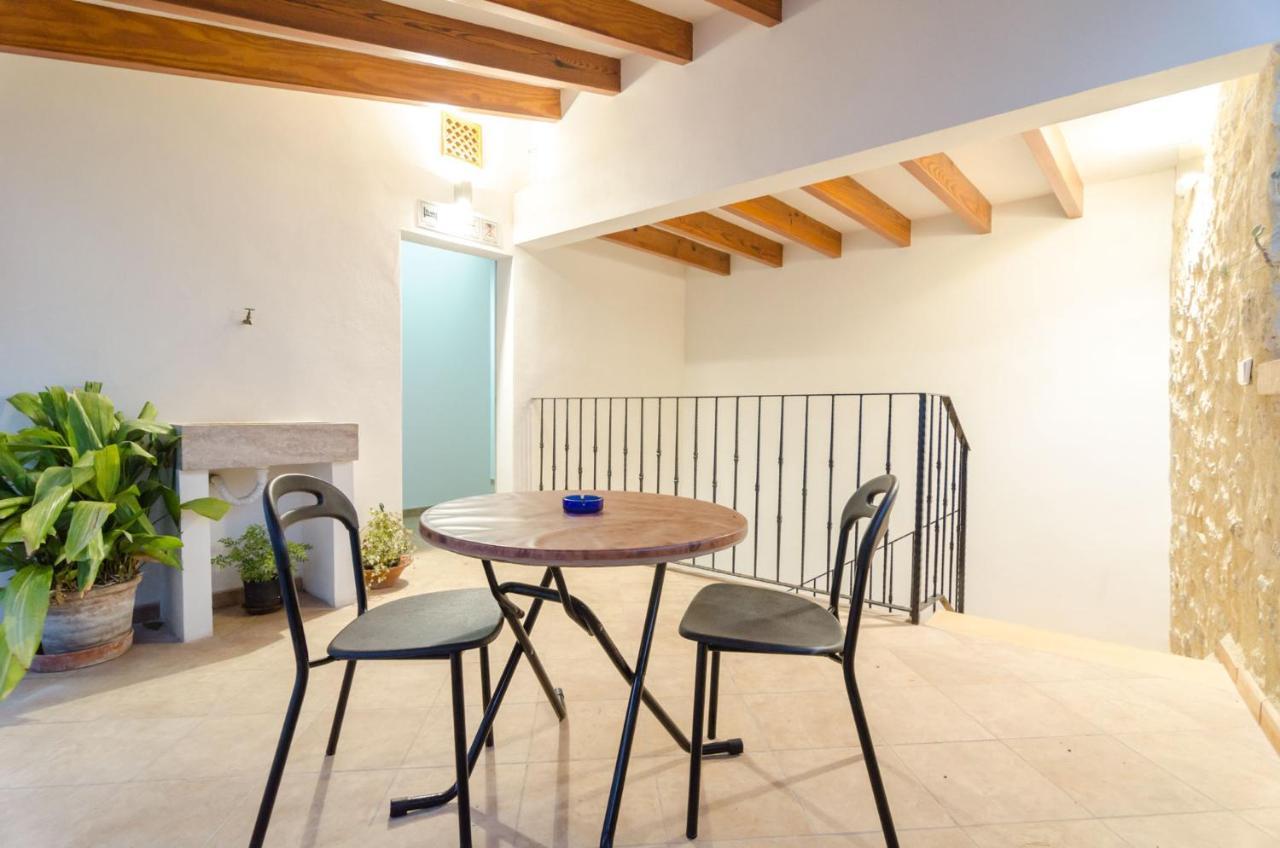 Embat - Hostel مونتويري المظهر الخارجي الصورة