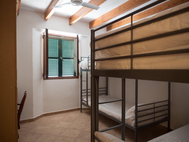 Embat - Hostel مونتويري المظهر الخارجي الصورة
